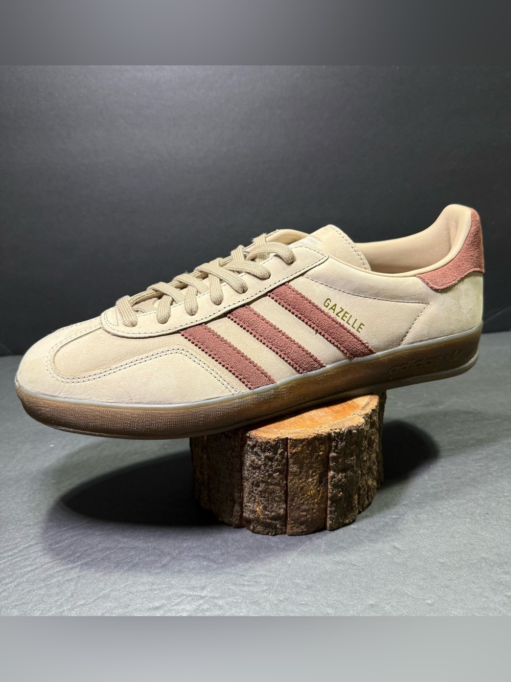 Adidas Original Gazelle Men’s Khaki Brown Sneakers Shoe Size-12